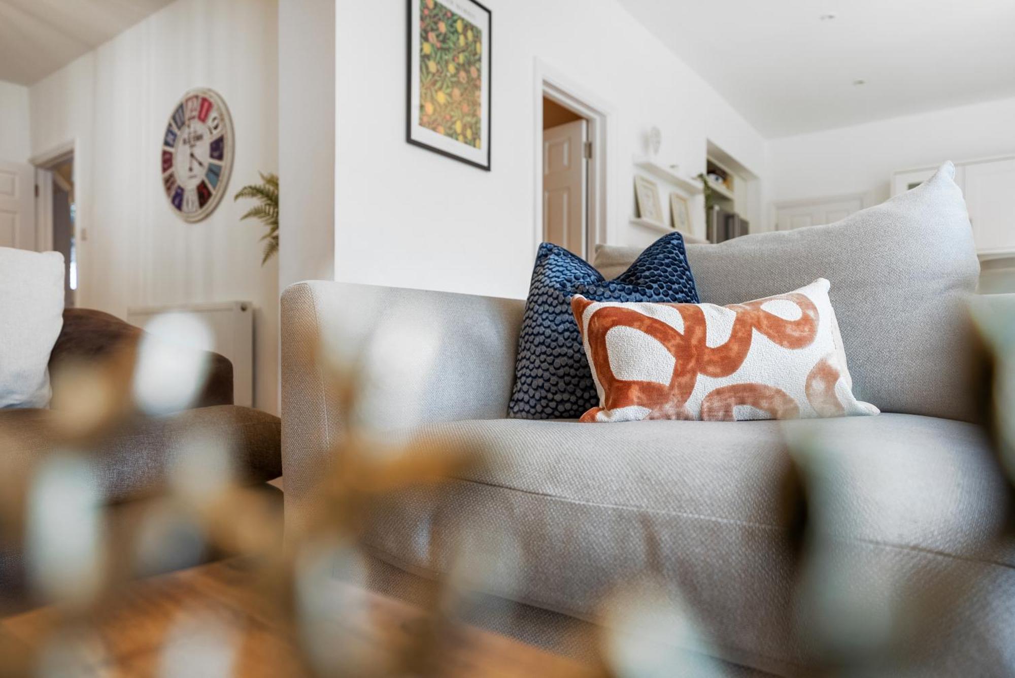 Long Term And Summer Special Offer! 5-Bedroom Spacious, Stunning Design, Sociable Areas & Cosy House Near South Downs Park, Sleeps 11 With Games Room, Private Parking And Garden- By Blue Puffin Stays Waterlooville Εξωτερικό φωτογραφία